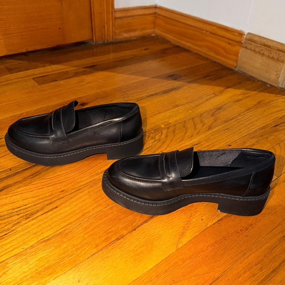 Aldo Classic Black Penny Loafers - Picture 7 of 8